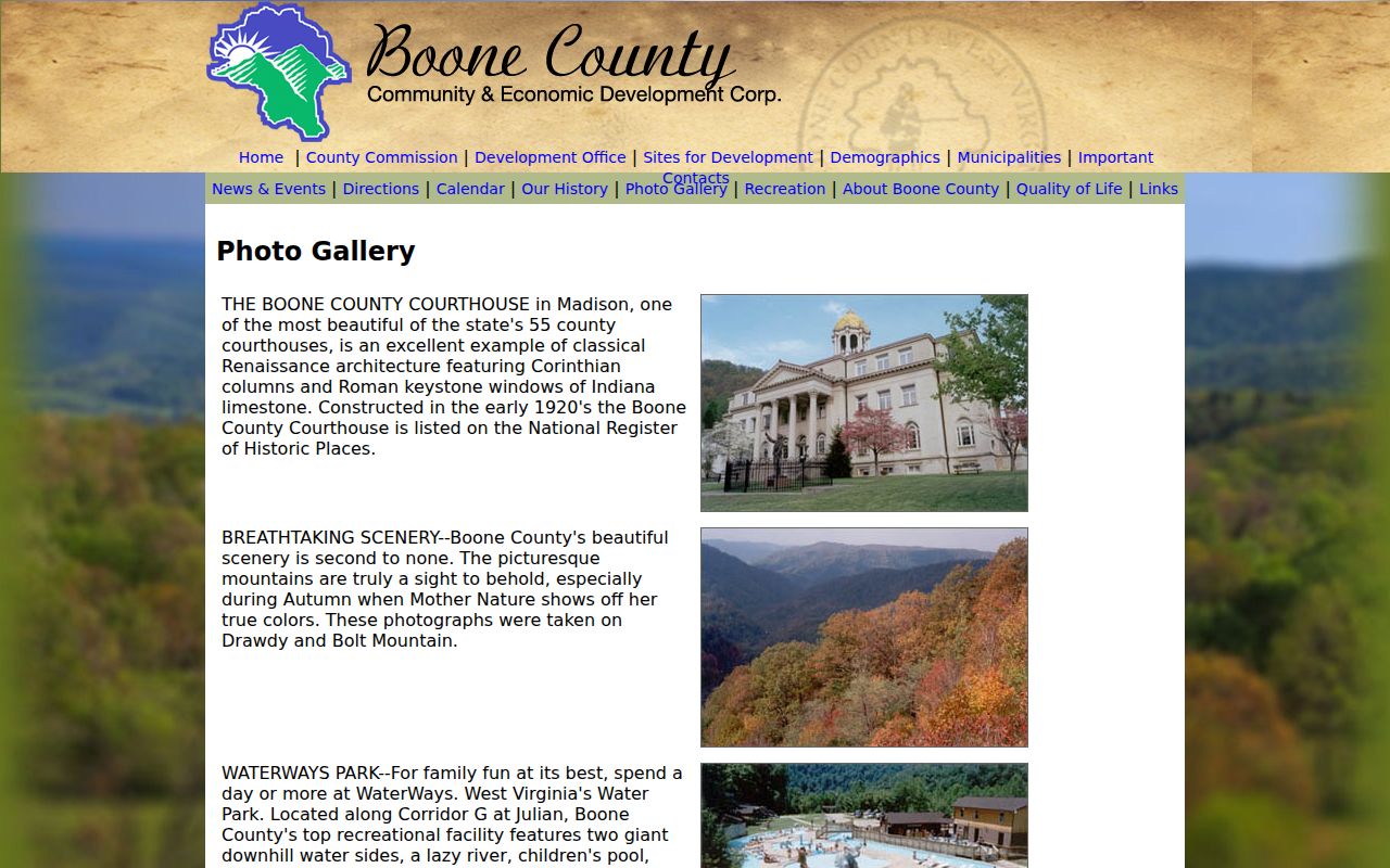 Boone County Indiana-limestone courthouse with Corinthian columns